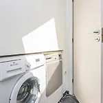 6 Person In Romo-by Traum